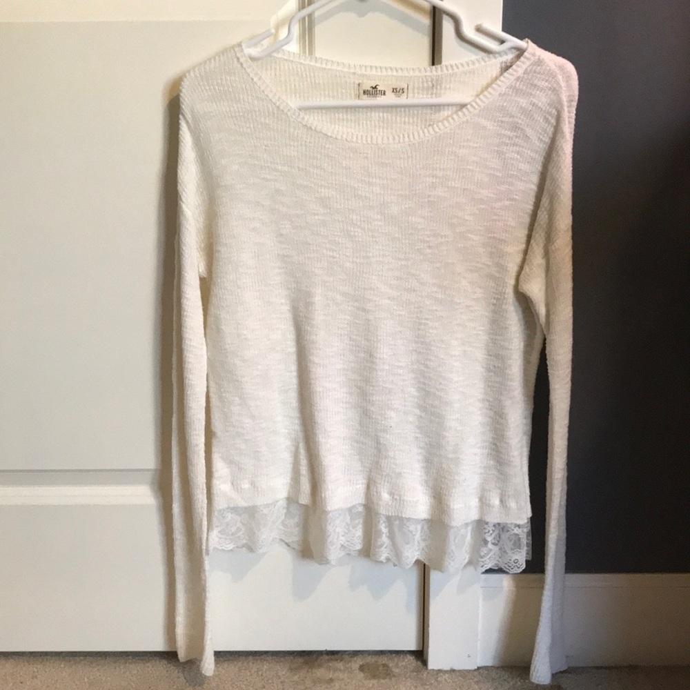 White Hollister sweater